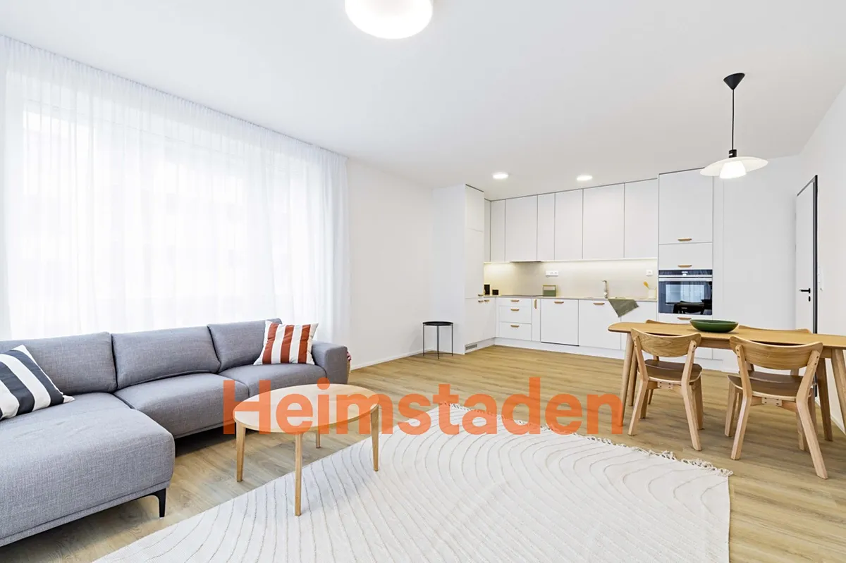 Pronájem bytu 3+kk 85 m²